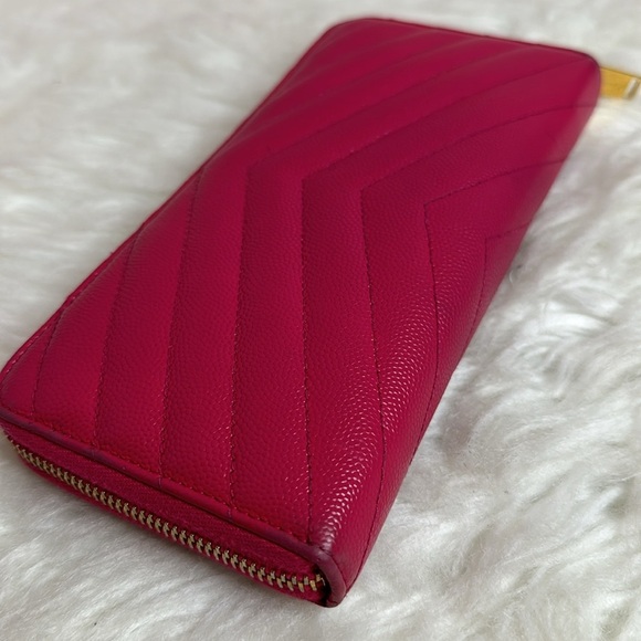 💯Authentic YSL Round Zipped Long Wallet 🍀 - Picture 8 of 16